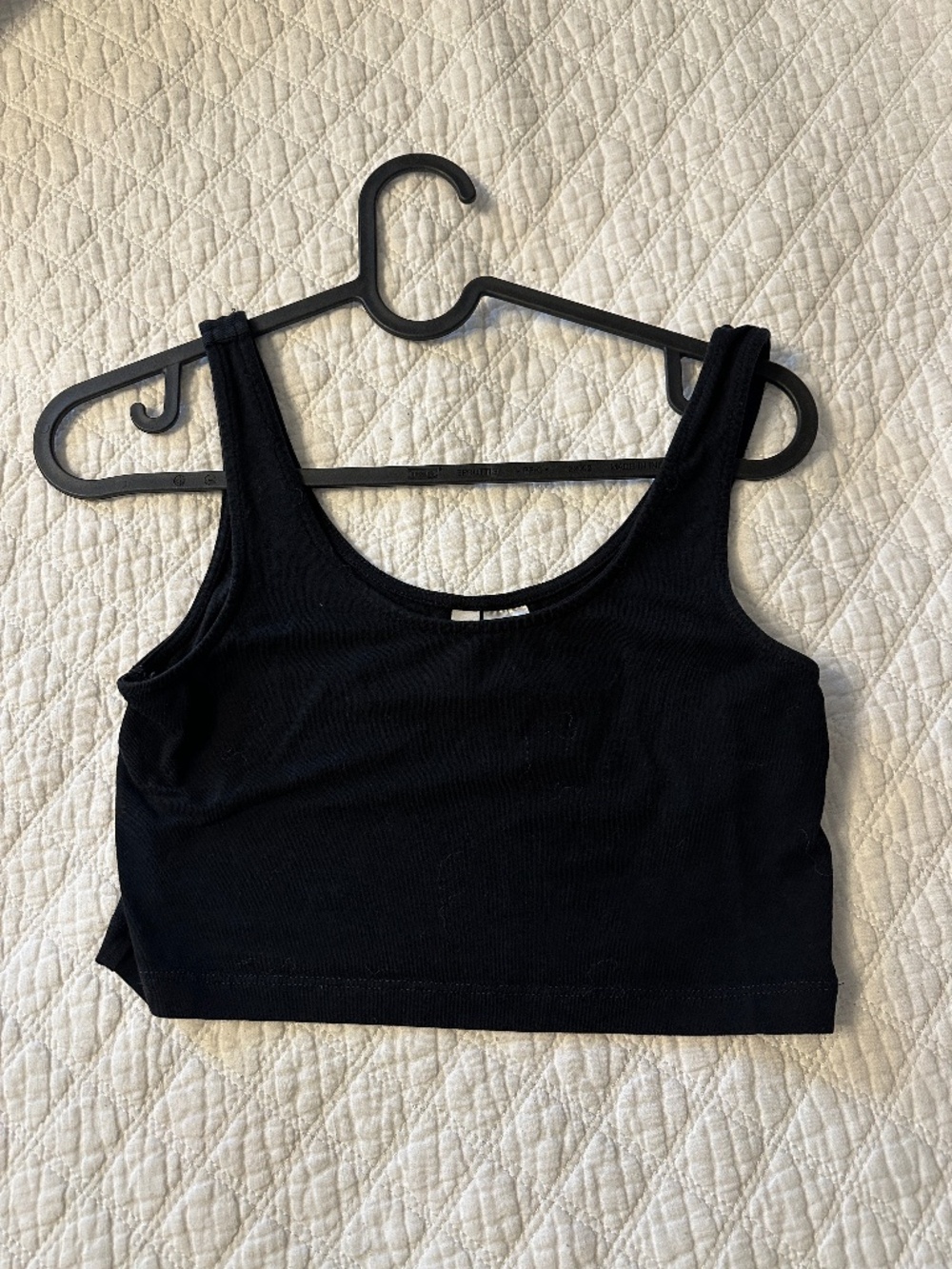 ✨ 3 for $30 ✨ Divided Cropped Top